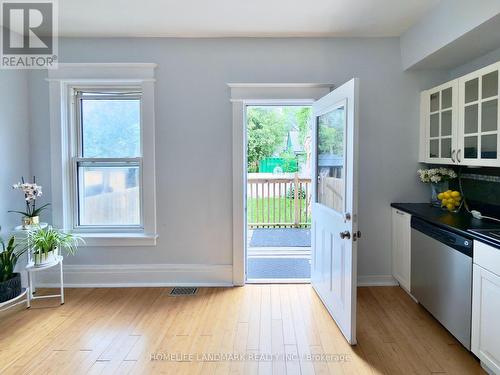 67 Banting Avenue, Oshawa, ON 