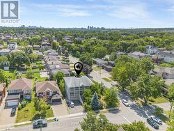 135 SPRUCE AVENUE Richmond Hill, ON L4C 6V9