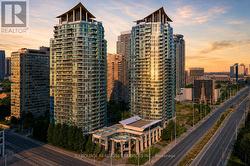 607 - 33 ELM DRIVE W  Mississauga, ON L5B 4M2