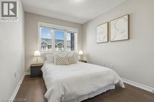 4128 Palermo Common, Burlington, ON - Indoor Photo Showing Bedroom