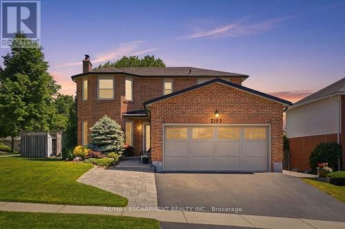 2193 BADER CRESCENT  Burlington, ON L7P 4N5