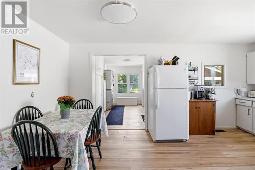 104 Eastern Ave, Sault Ste. Marie, ON - Indoor Photo Showing Dining Room
