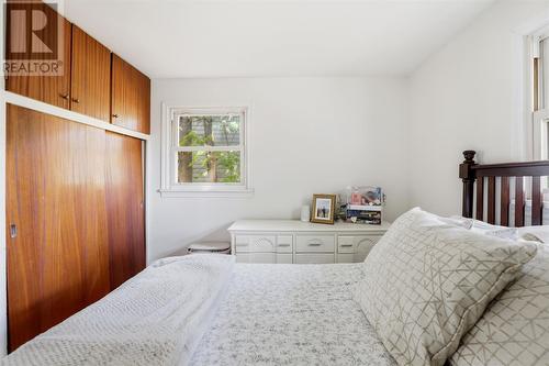104 Eastern Ave, Sault Ste. Marie, ON - Indoor Photo Showing Bedroom