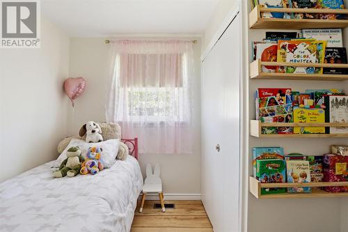104 Eastern Ave, Sault Ste. Marie, ON - Indoor Photo Showing Bedroom