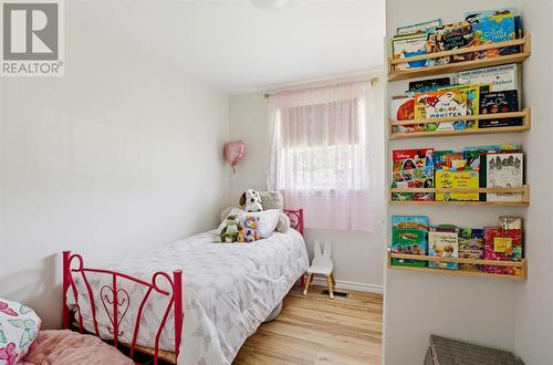 104 Eastern Ave, Sault Ste. Marie, ON - Indoor Photo Showing Bedroom