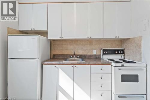 2189 King Street E Unit# 4, Hamilton, ON - Indoor Photo Showing Kitchen
