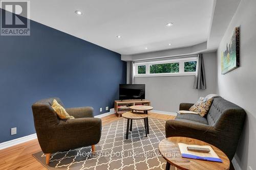 2601 Needham Crescent, Ottawa, ON 