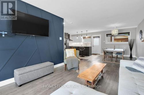 2601 Needham Crescent, Ottawa, ON 