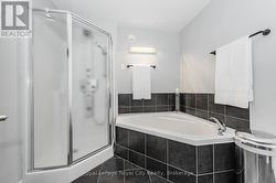 Primary Ensuite Bathtub - 