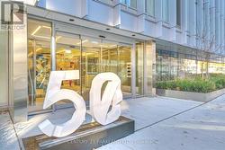 607 - 50 MCCAUL STREET Toronto, ON M5T 1V9