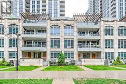 TH07 - 761 BAY STREET Toronto, ON M5G 2R2
