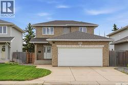 455 Buckwold COVE  Saskatoon, SK S7N 4W1