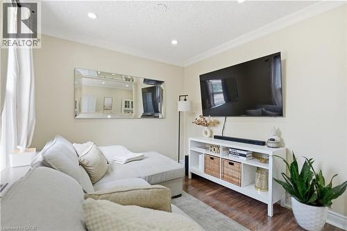 141 Mcanulty Boulevard, Hamilton, ON - Indoor