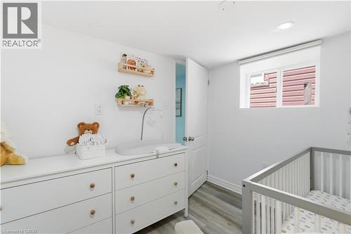 141 Mcanulty Boulevard, Hamilton, ON - Indoor Photo Showing Bedroom