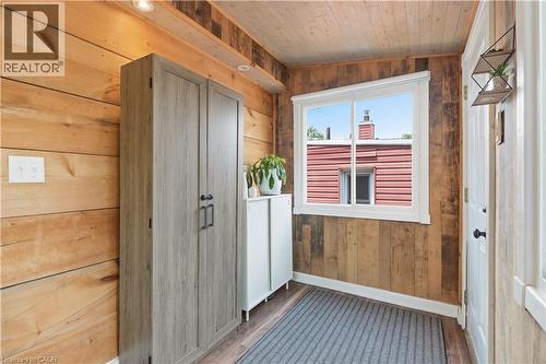 141 Mcanulty Boulevard, Hamilton, ON - Indoor Photo Showing Other Room