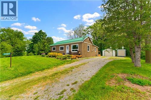 1390 Mckenzie Road, Caledonia, ON - Outdoor