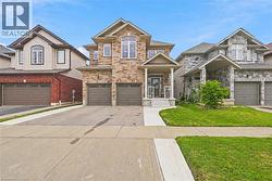 921 EDEN OAK Court  Kitchener, ON N2A 0H4