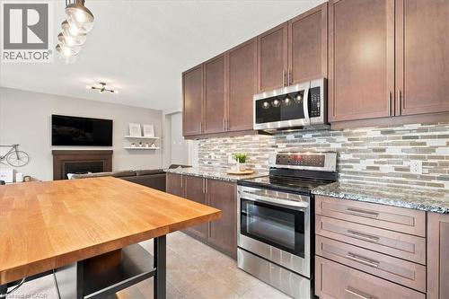 921 Eden Oak Court, Kitchener, ON - Indoor Photo Showing Kitchen