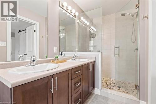 921 Eden Oak Court, Kitchener, ON - Indoor Photo Showing Bathroom
