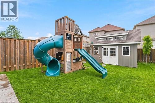 921 Eden Oak Court, Kitchener, ON - Outdoor