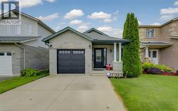 460 LANGLAW Drive  Cambridge, ON N1P 1H5