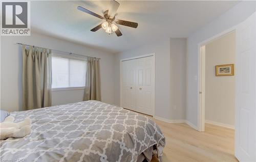 460 Langlaw Drive, Cambridge, ON - Indoor Photo Showing Bedroom
