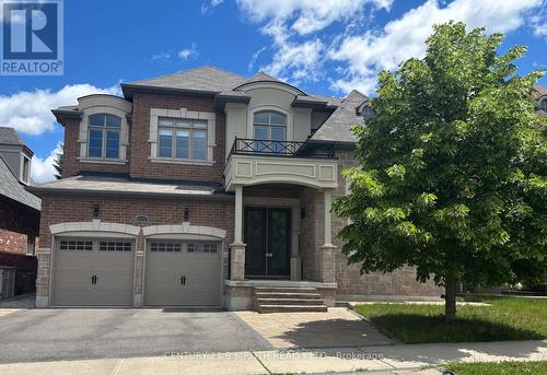 697 MCGREGOR FARM TRAIL  Newmarket, ON L3X 0H3