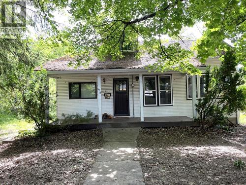 1920 Falls Street  Nelson, BC V1L 1J9