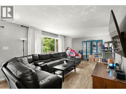 1337 TWEEDSMUIR AVENUE  Kitimat, BC V8C 1C2