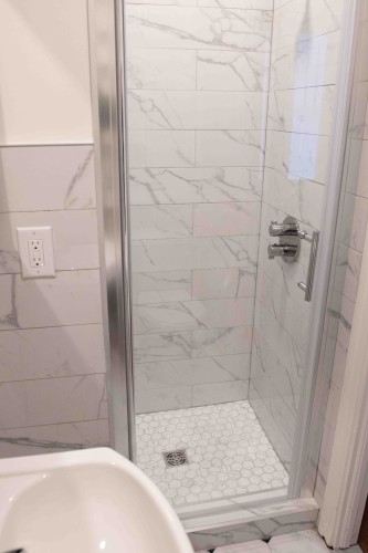 Salle de bains - 6008 Rue St-Hubert, Montréal (Rosemont/La Petite-Patrie), QC 