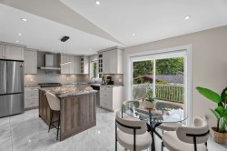 961 43e Avenue Laval (Fabreville), QC H7R 4Z8