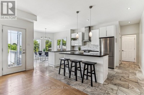 27 Bagshaw Crescent, Uxbridge, ON 