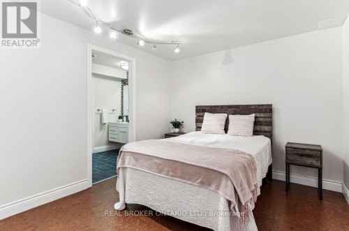 27 Bagshaw Crescent, Uxbridge, ON 