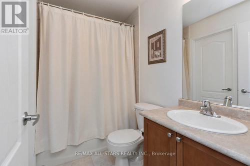 Full bathroom in loft - 52 Oasis Way, Markham, ON 