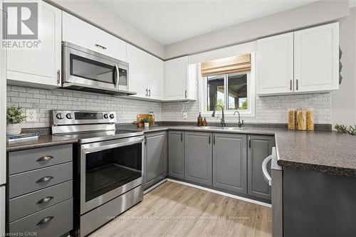 16 White Sands Court, Kitchener, ON 