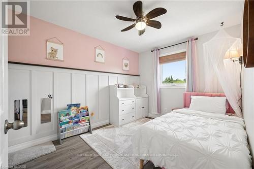 16 White Sands Court, Kitchener, ON 