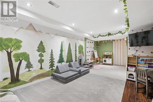 16 White Sands Court, Kitchener, ON 