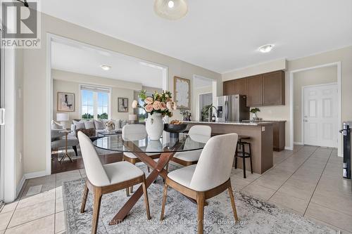 4 Midhurst Heights, Hamilton, ON 