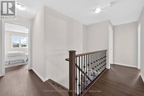 4 Midhurst Heights, Hamilton, ON 
