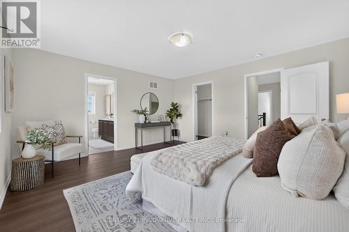 4 Midhurst Heights, Hamilton, ON 