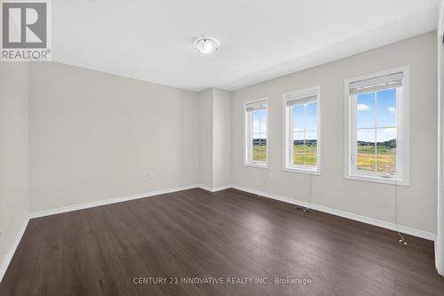 4 Midhurst Heights, Hamilton, ON 