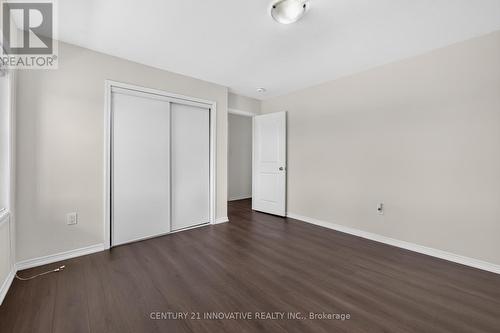 4 Midhurst Heights, Hamilton, ON 