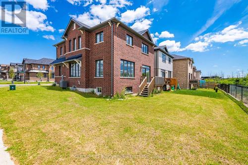 4 Midhurst Heights, Hamilton, ON 