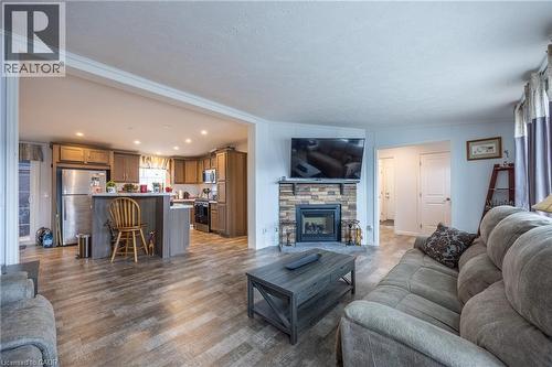 11 Hickory Hollow, Nanticoke, ON 
