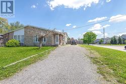 UPPER - 58 DORCHESTER BOULEVARD St. Catharines (Carlton/Bunting), ON L2M 6V2