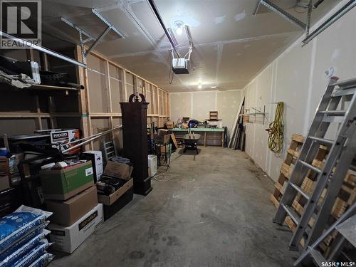 227 10Th Avenue Nw, Swift Current, SK 