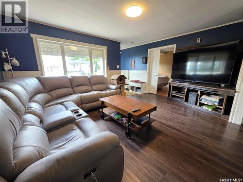 227 10Th Avenue Nw, Swift Current, SK 