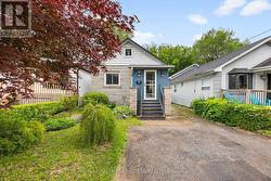 87 CRAIGLEE DRIVE Toronto (Birchcliffe-Cliffside), ON M1N 2M6