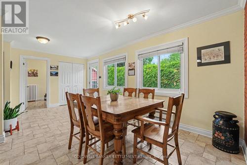 101 Drummond Street E, Perth, ON - Indoor Photo Showing Dining Room