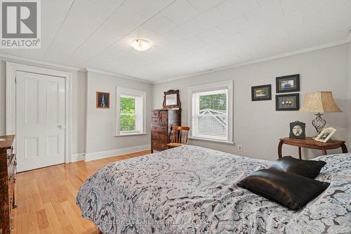 101 Drummond Street E, Perth, ON - Indoor Photo Showing Bedroom